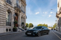 Drop-off at Tosca - Book a transfer in a Mercedes-Benz E-Class
