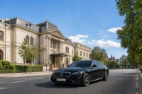 Drop-off at La Micheline - Book a transfer in a Mercedes-Benz S-Class