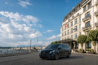 Drop-off at Hôtel D'Angleterre - Book a transfer in a Mercedes-Benz V-Class