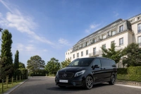 Drop-off at La Réserve Genève Hotel, Spa and Villa - Book a transfer in a Mercedes-Benz V-Class